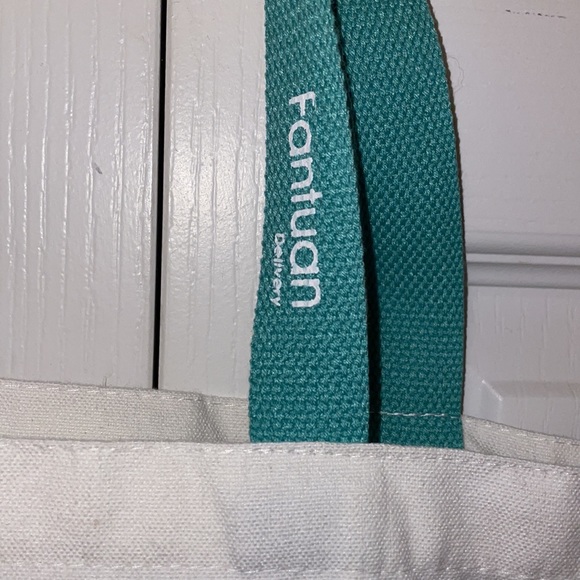 NWOT FANTUAN TOTE BAG - Picture 4 of 9